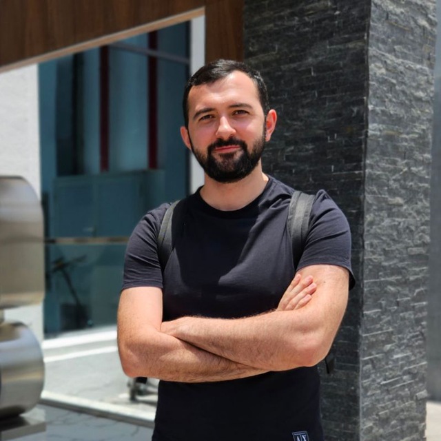 Ислам Мидов